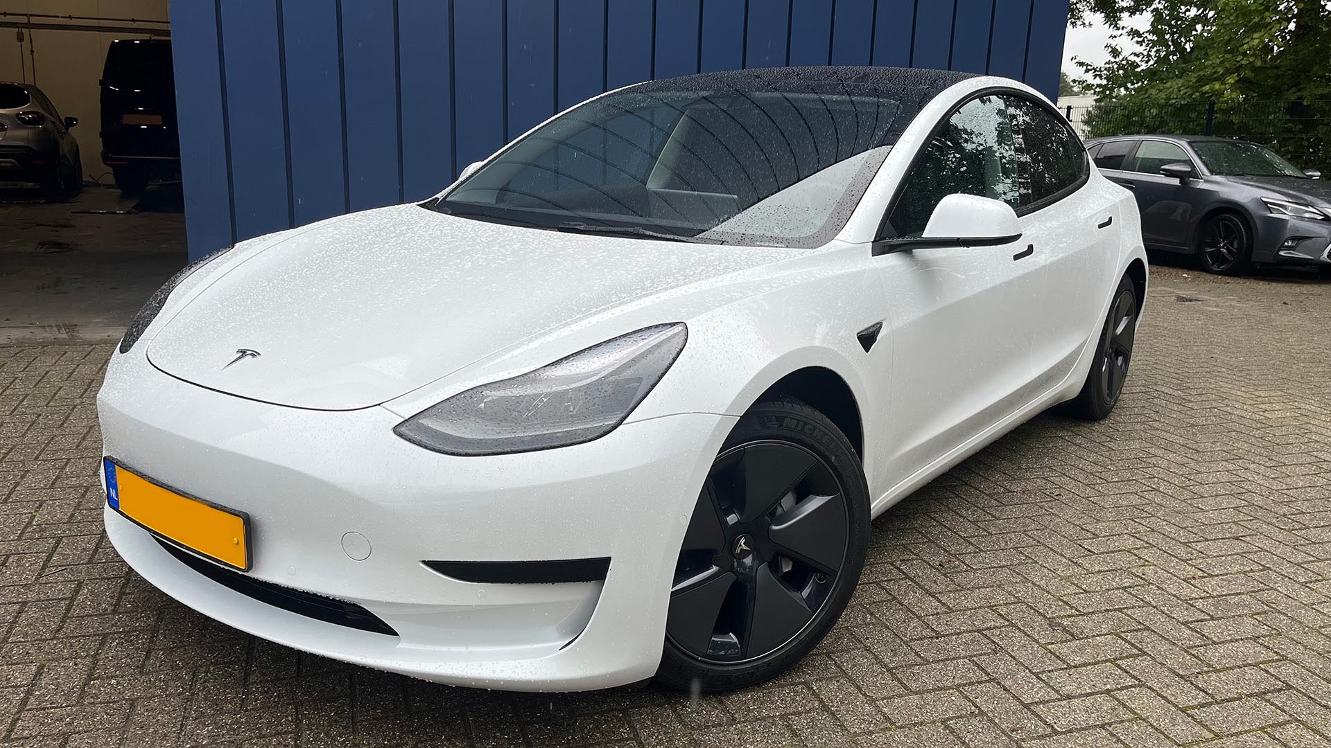 Tesla Model 3 - Lesautoverhuur (4015)